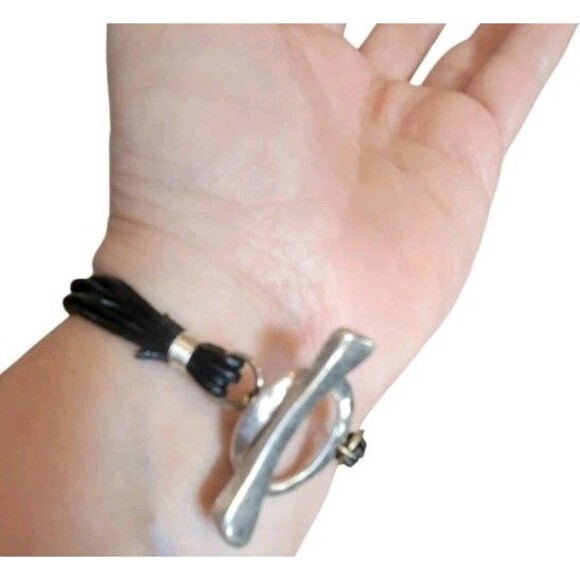 RLM Robert Lee Morris Soho Blue Lapis Stone Corded Bracelet Toggle Closure - Picture 2 of 4